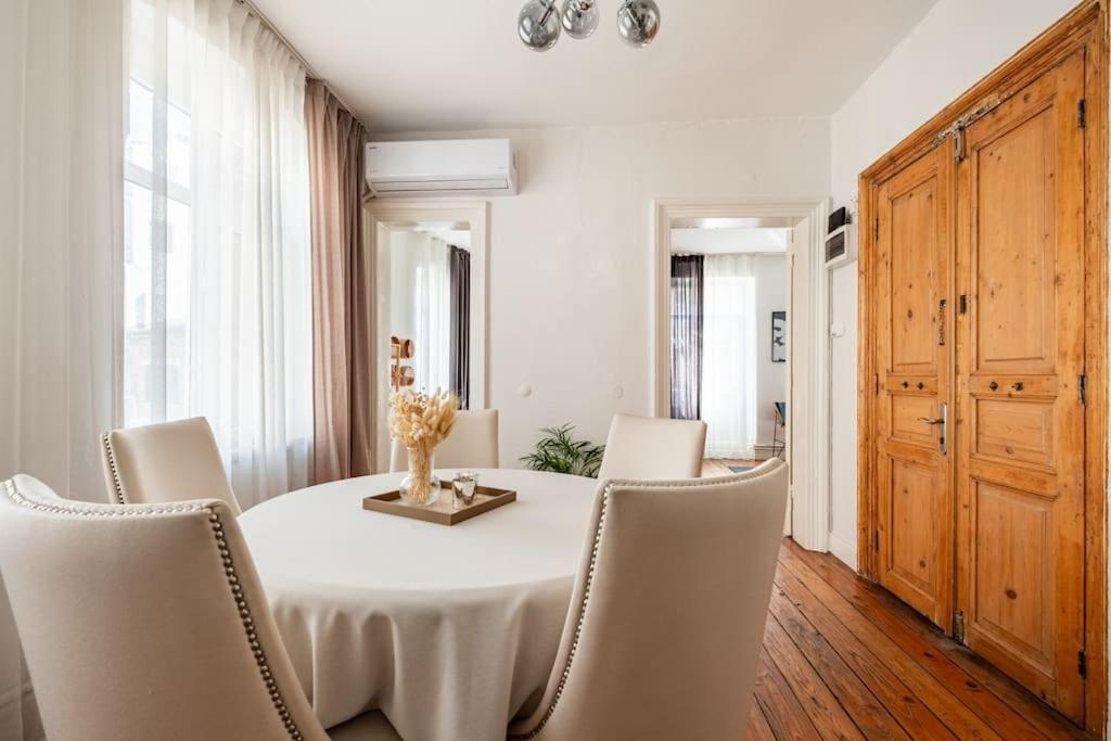Daire Charming Historical In Galata
